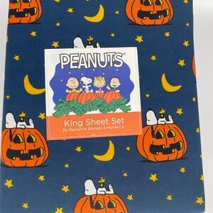 New Peanuts Snoopy Halloween Spooky King Sheet Set Navy Blue Berkshire Pumpkin